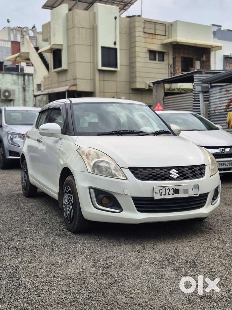 Maruti Suzuki Swift Vxi + Manual, 2016, Petrol