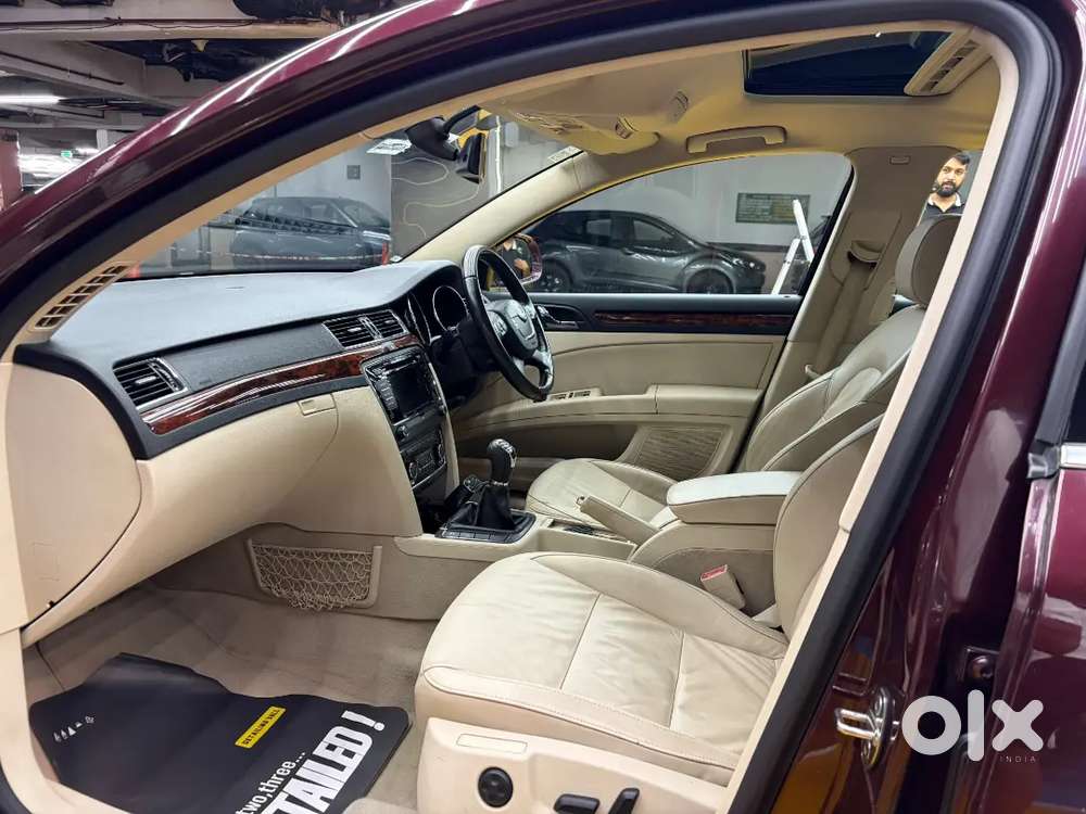 Skoda Superb 2011 Model Year