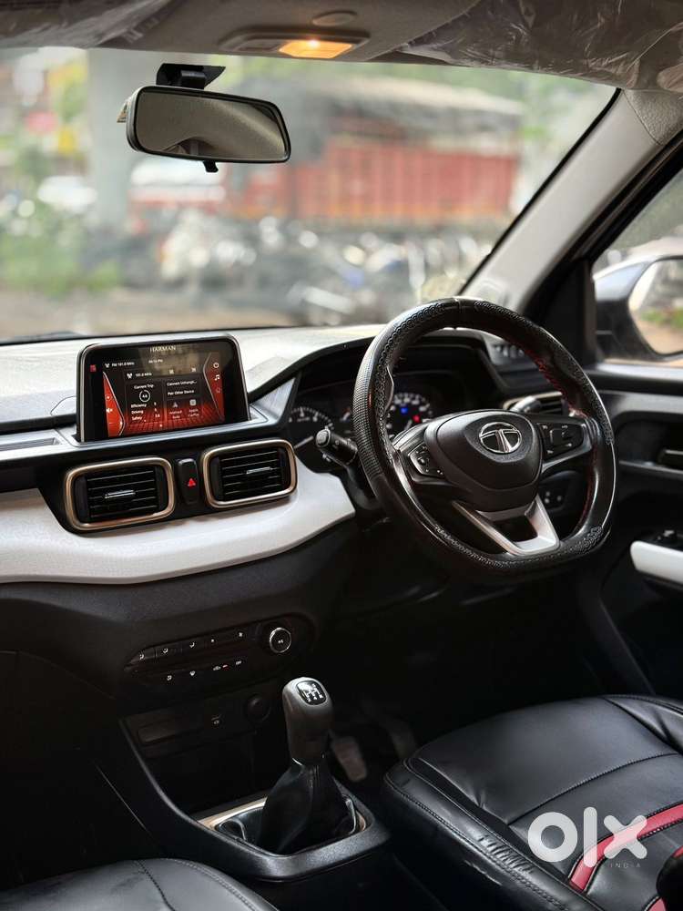 Tata Punch Accomplished, 2022, Petrol