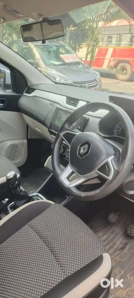 Renault Triber Car