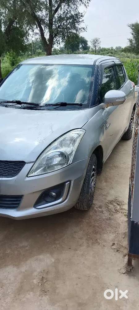 Maruti Suzuki Swift Vxi 2015