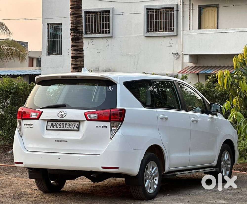 Toyota Innova Crysta 2.4 G Mt, 2017, Diesel