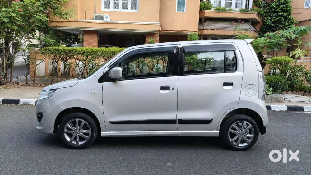 Maruti Suzuki Wagon R Vxi Plus Mt, 2018, Petrol