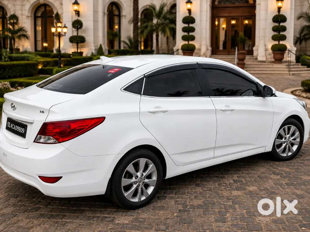 Hyundai Verna Fluidic 1.6 Petrol 2013