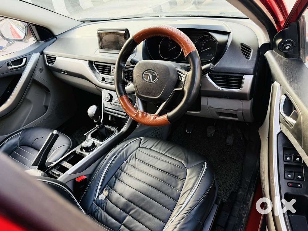 Tata Nexon 1.5 Revotorq Xz Plus Premium, 2017, Diesel