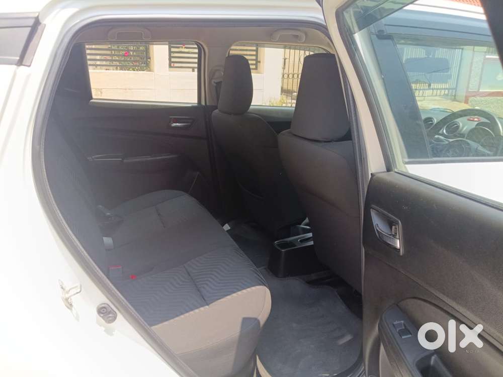 Maruti Suzuki Swift 1.2 Vxi (o), 2023, Petrol