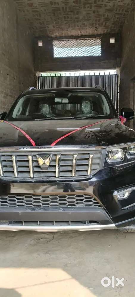 Mahindra Scorpio 2025 Petrol 8500 Km Driven