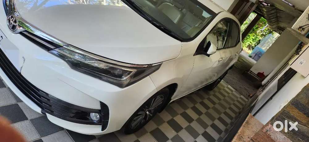 Toyota Corolla Altis Gl. 2017 Petrol  .    Well Maintained.