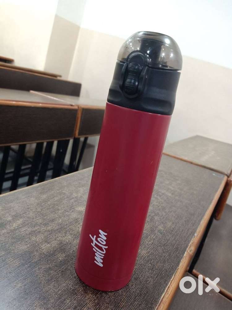 Milton Crown Thermosteel Vacuum Insulated Water Bottle
