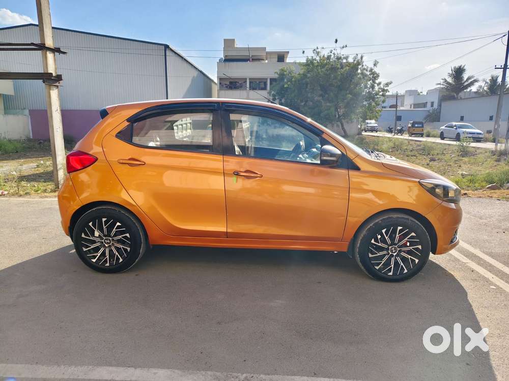 Tata Tiago 1.2 Revotron Xz, 2016, Petrol