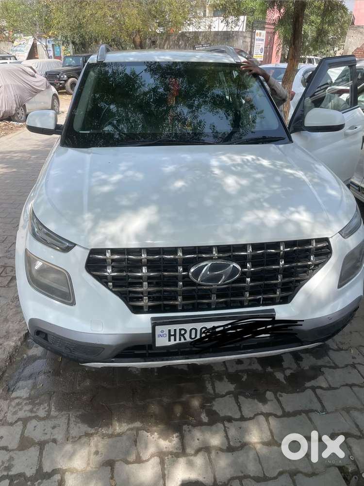 Hyundai Venue