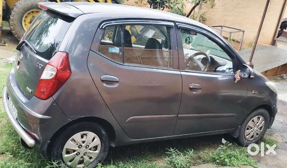 Hyundai I10 Sportz Petrol 2011