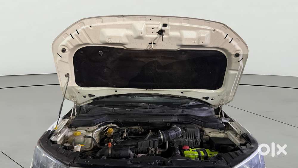 Mahindra Xuv300 W4, 2021, Petrol