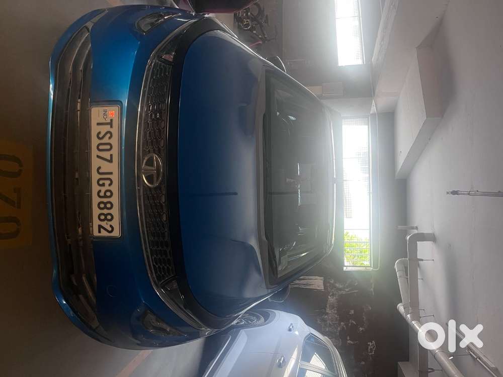 Harbour Blue Altroz, Single Drive