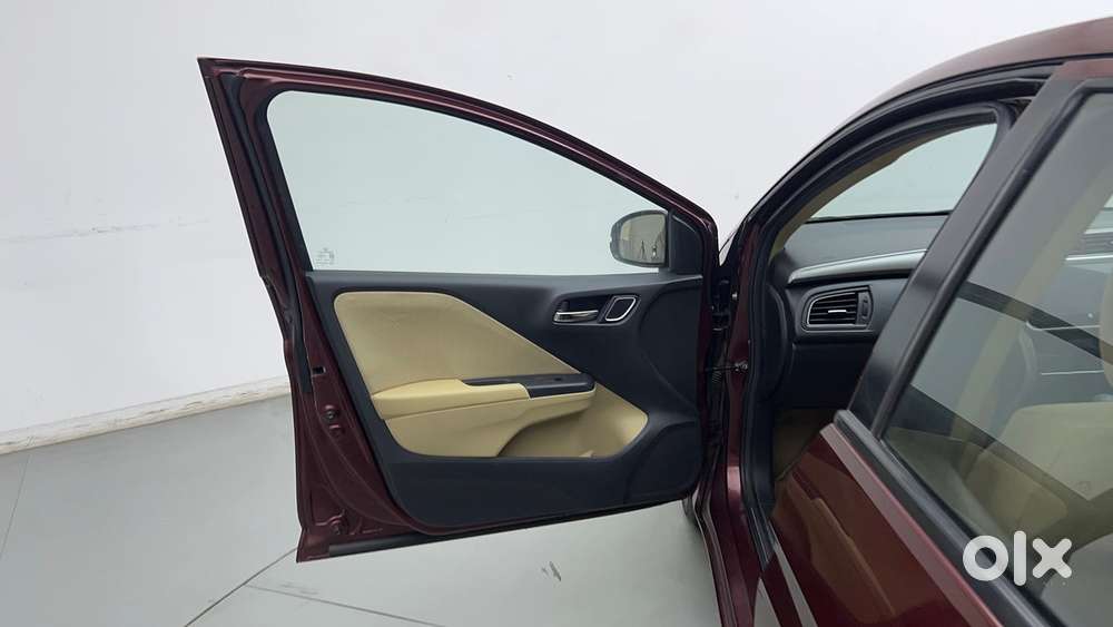 Honda City I-vtec Cvt V, 2018, Petrol