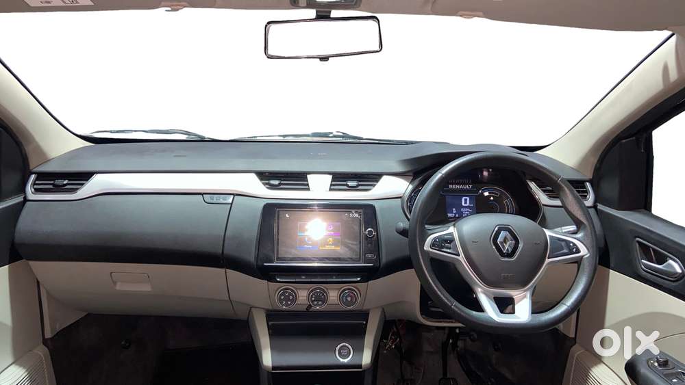Renault Triber Rxz, 2022, Petrol