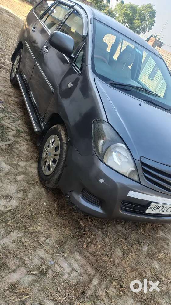Toyota Innova 2009 Diesel 320000 Km Driven