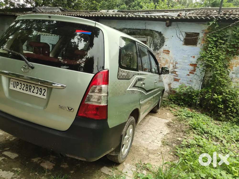 Toyota Innova Diesel 2005 Car