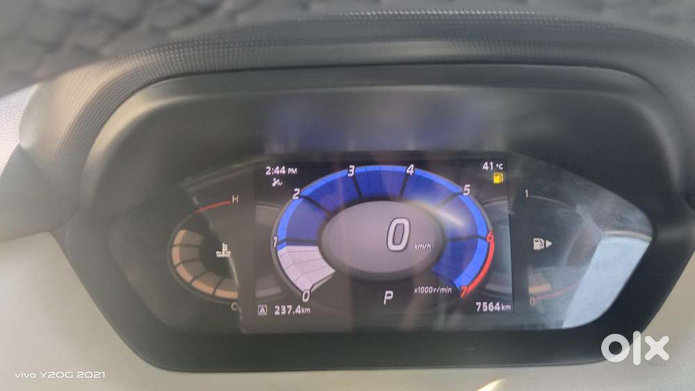 Nissan Magnite 1.0 Xv Premium Turbo Cvt, 2023, Petrol