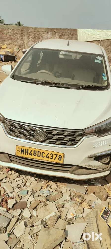 Good Condition 4 Tyre New Screen Tybe And All The Accocires Complite