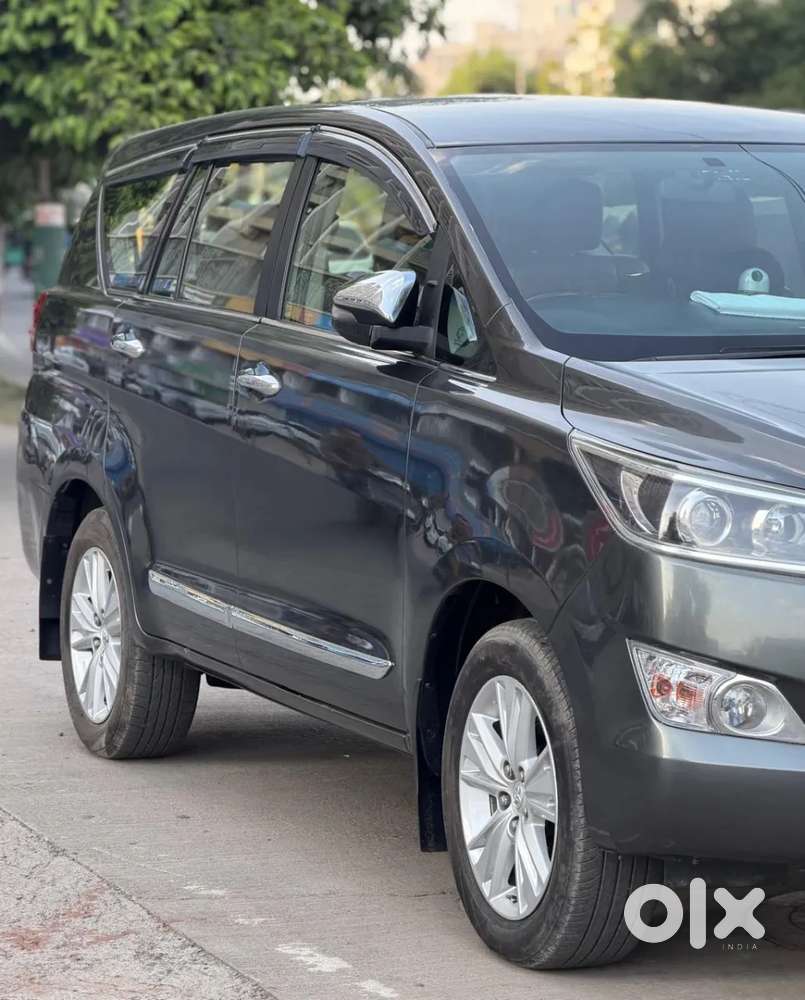 Toyota Innova Crysta [2020-ongoing] 2.4 Zx At 7 Str, 2020, Diesel