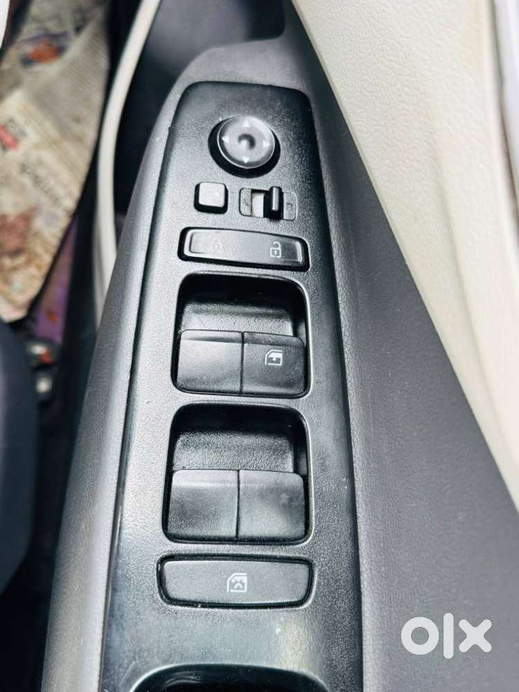 Hyundai Aura, 2020, Petrol
