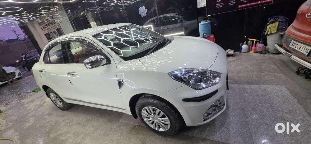 Maruti Suzuki Dzire 1.2 Vxi, 2022, Petrol