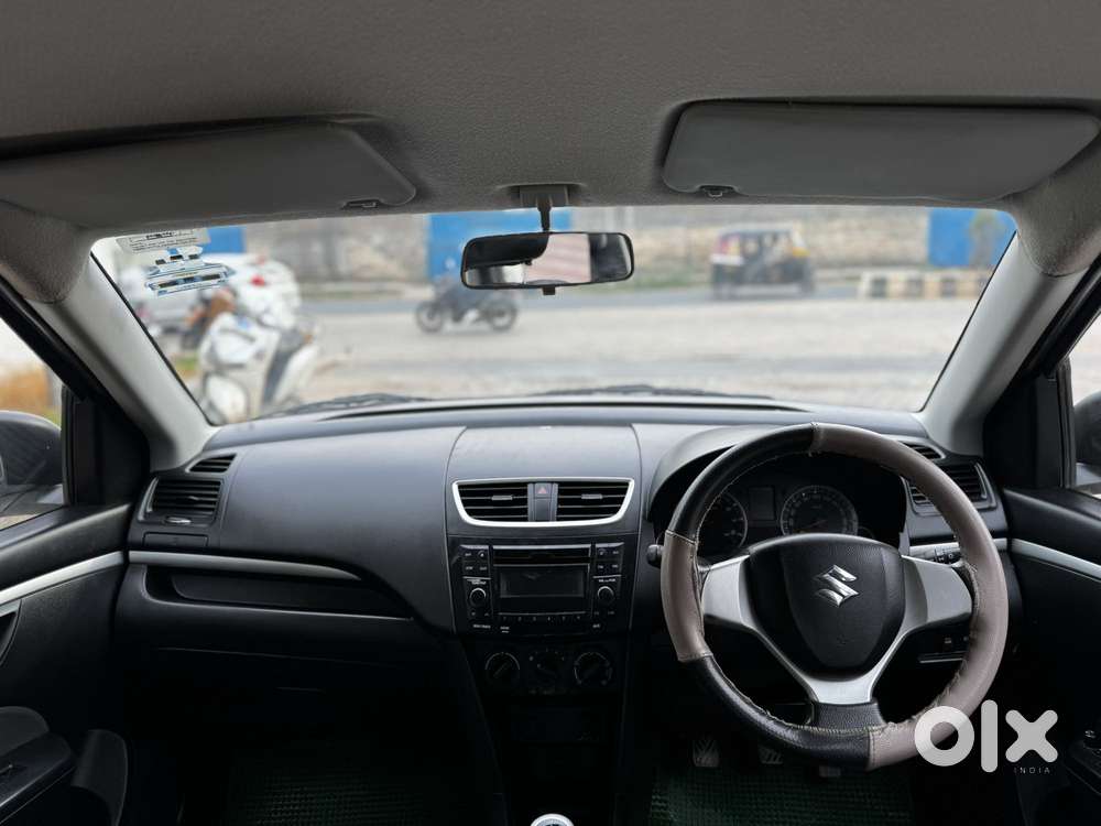 Maruti Suzuki Swift Vxi Optional, 2017, Petrol