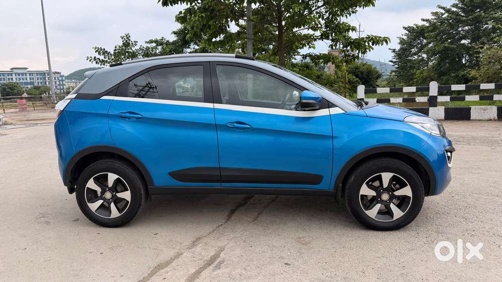 Tata Nexon 1.2 Revotron Xt Plus, 2018, Petrol
