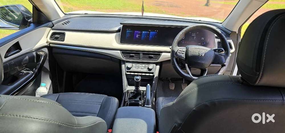 Mahindra Xuv700 2.2 Ax 5 Diesel Mt 7 Str, 2022, Diesel