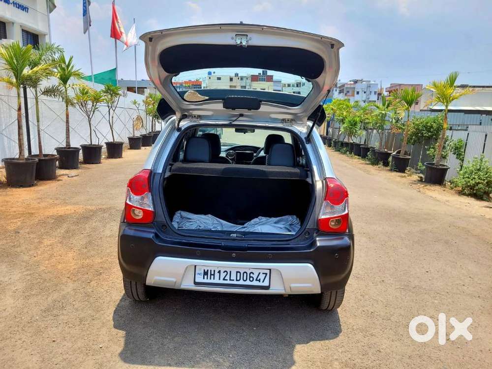 2014 Toyota Etios Cross 1.5 V Petrol Manual 78,000 Km  2nd Owner