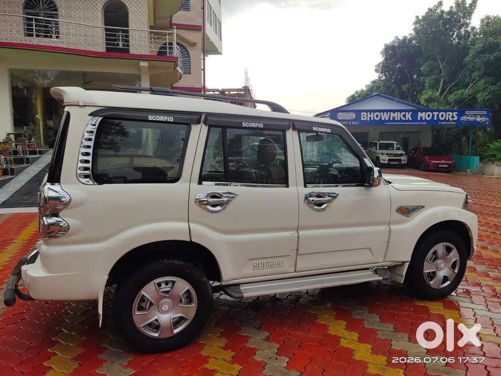 Mahindra Scorpio S4, 2017, Diesel