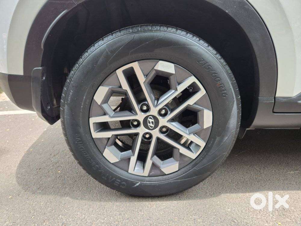 Hyundai Venue Sx Mt, 2023, Diesel