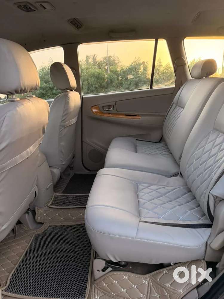 Toyota Innova 2.5 Vx 8 Str Bsiv, 2010, Diesel