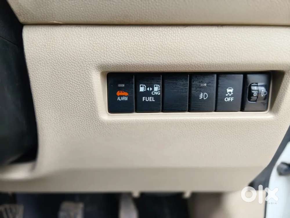 Maruti Suzuki Dzire 2023 Cng & Hybrids 70000 Km Driven