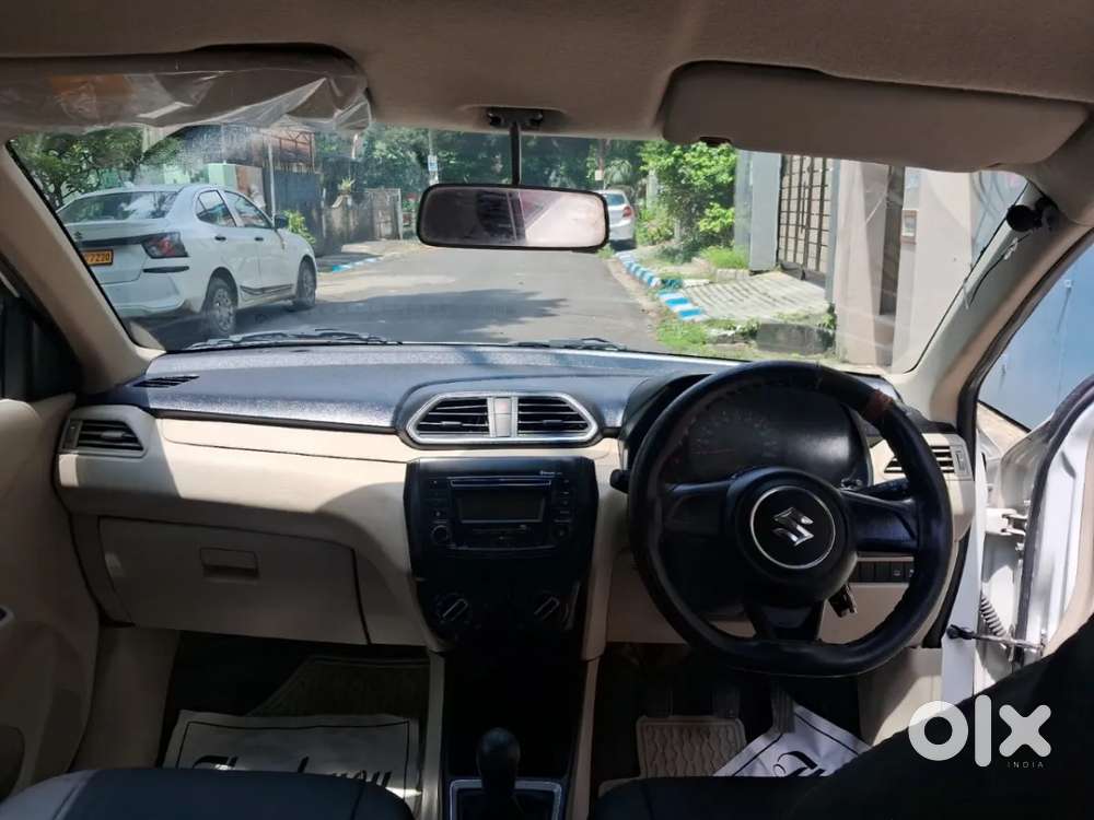 Maruti Suzuki Dzire 1.2 Vxi, 2024, Petrol