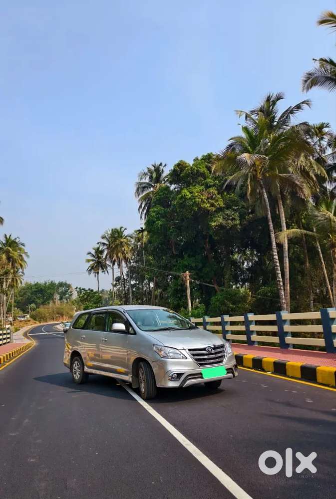 Toyota Innova 2010 Diesel Well Maintained