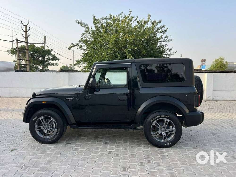 Mahindra Thar Lx Hard Top Petrol Mt 4wd, 2023, Petrol