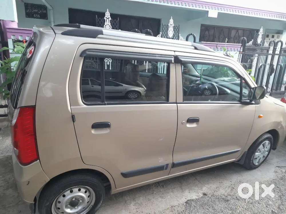 Maruti Suzuki Wagon R 2013. Company In Built Lpg .
