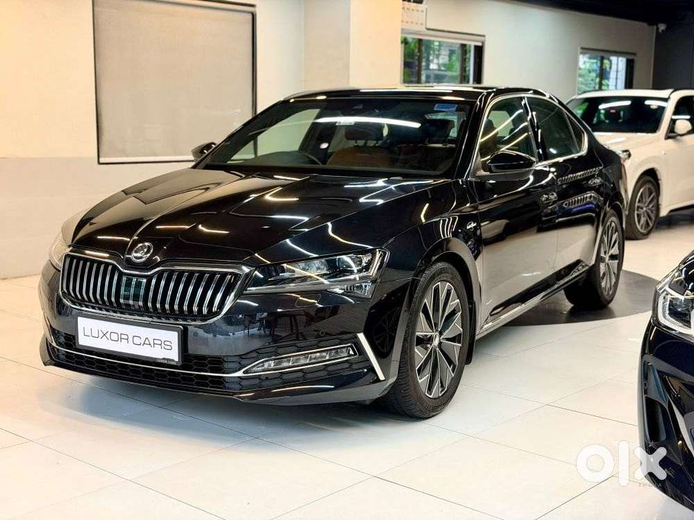 Skoda Superb 2.0 L&k Tsi At, 2023, Petrol