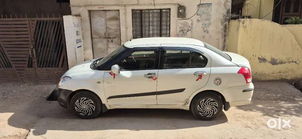 Maruti Suzuki Swift Dzire 2011
