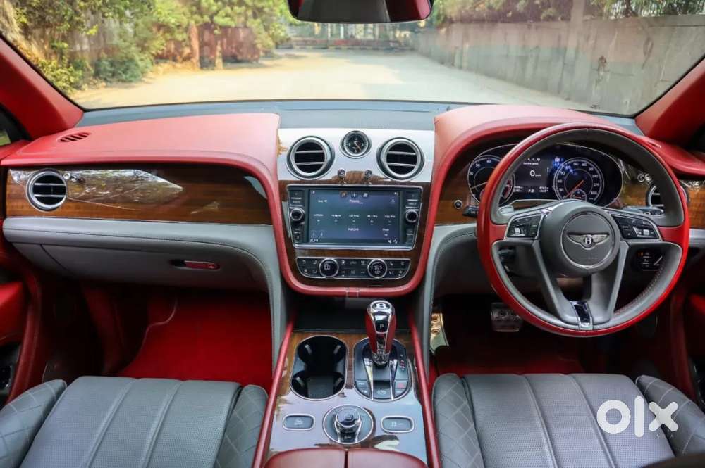 Bentley Bentayga, 2017, Petrol