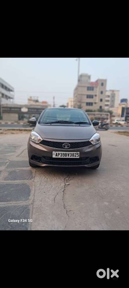 Tata Tiago 1.2 Revotron Xza, 2019, Petrol
