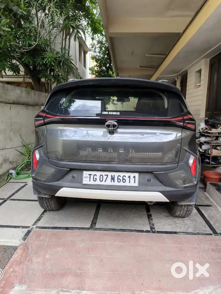 Tata Nexon Creative Plus S 2025