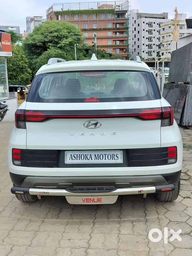 Hyundai Venue S Mt 1.2 Kappa, 2022, Petrol