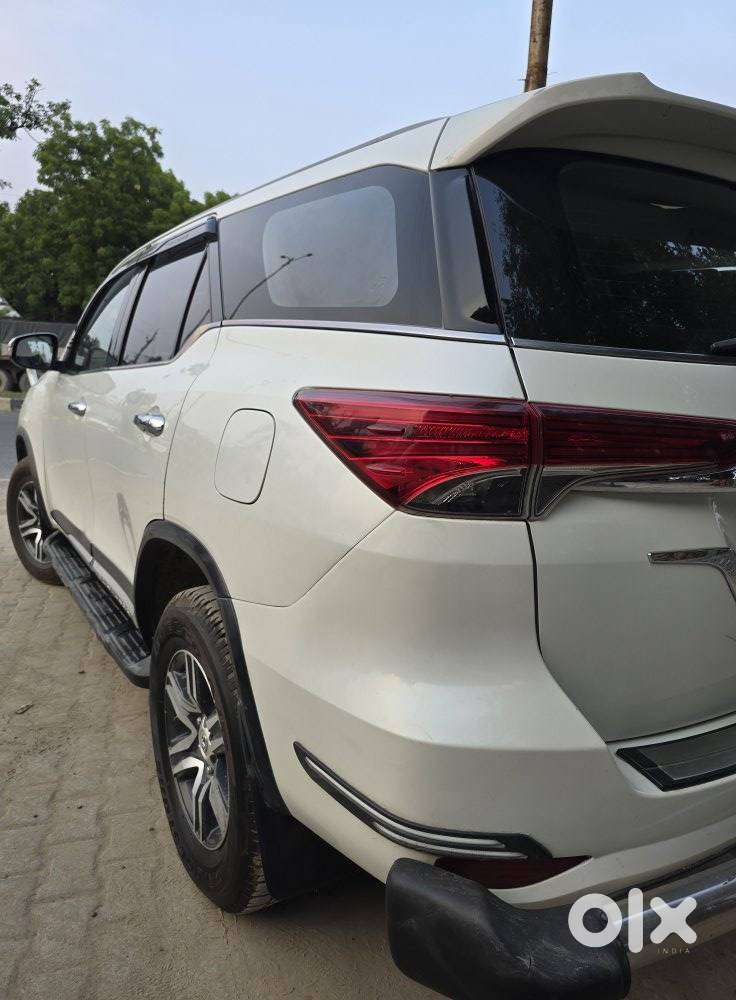 Toyota Fortuner 4x2 Mt 2.8 Diesel, 2018, Diesel