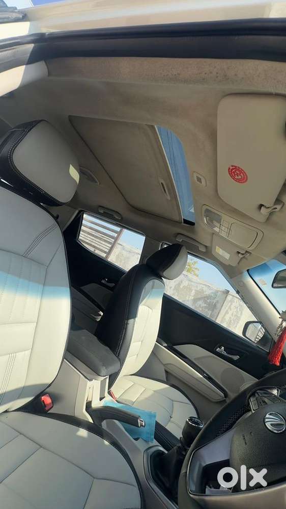 Mahindra Xuv300 2021 Diesel Well Maintained