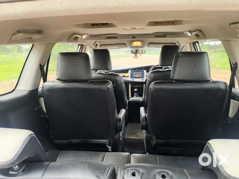 Toyota Innova Crysta 2017 Diesel Mt