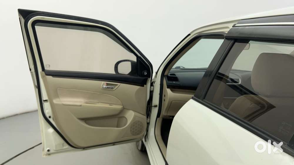 Maruti Suzuki Swift Dzire 1.3 Vxi, 2015, Petrol