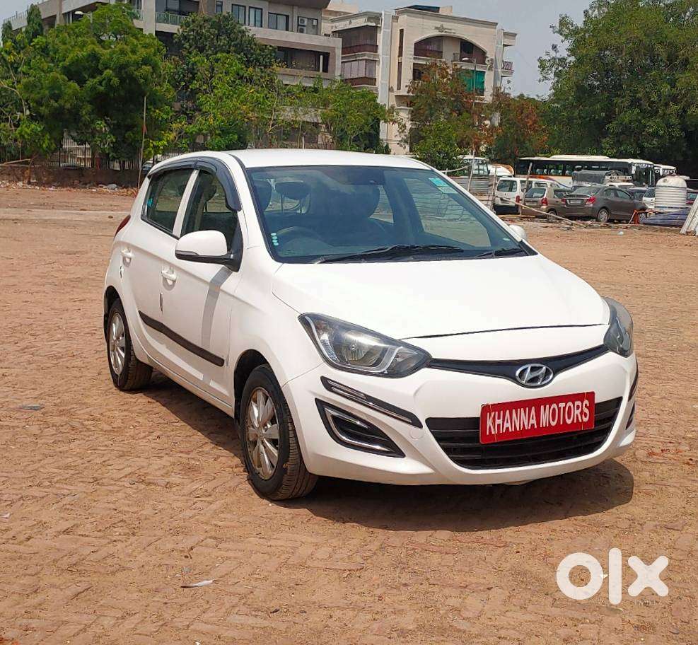 Hyundai I20 Sportz 1.2, 2013, Petrol